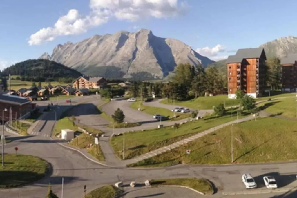 Studio Avec Vue Imprenable Sur La Vallee Serviettes Et Draps Non Inclus Le Devoluy